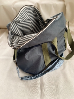 Bolso gris impermeable - comprar online