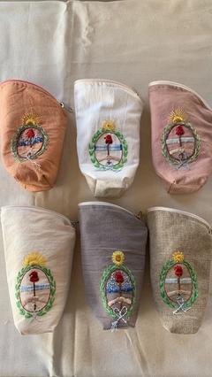 Yerberas bordadas - comprar online