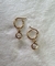 Aros acero dorado circulo cristal