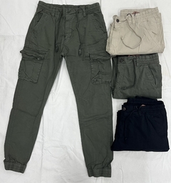 Pantalón cargo con puño en internet