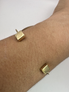Bracelete Quadrado