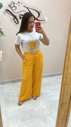 Conjunto t-shirt malha 100% algodão penteado + calça pantalona em viscolinho premium na internet