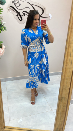 Vestido midi envelope em crepinho - comprar online