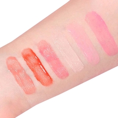Labial lip gloss con color Magic Mely - Margarita STORE