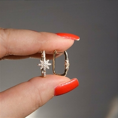 Brinco argola retangular banhado ouro 18k - comprar online