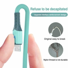 Cabo USB 3 em 1 compátivel com iPhone Tipo C MICROUSB cabo rápido silicone liquido com luz indicadora Carregamento 5A Cabo de dados carro smartphone na internet