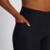 legging-preta-com-bolsos-para-corrida