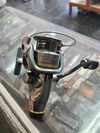 Molinete Shimano - Symetre 2500 RJ