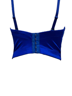 CROP TOP DE PERLAS en internet