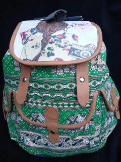 mochila juvenil