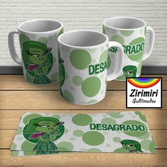 Taza intensamente desagrado 7