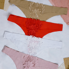 KIT Calcinha 3 pçs Feminina Fio Dental Estampa Flor Lingerie Sexy Cintura Baixa