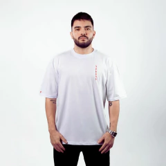 Camiseta Oversized Saravá na internet