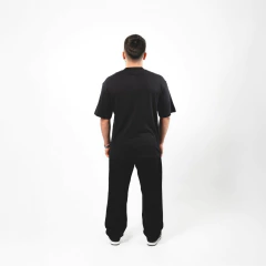 Camiseta Oversized Firma na Palma da Mão - loja online