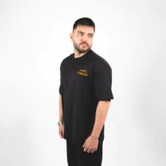 Camiseta Oversized Camarão que Dorme a Onda Leva na internet