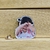 Pin Niña Coreana Enamorada - comprar online