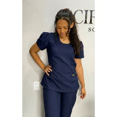 Imagem do Pijama cirúrgico feminino Orquídea (Poliéster com Elastano) scrub hospitalar