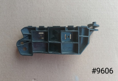 Guia Del Izq Suzuki Sx4 2007-2013 #9606 7173280j00 en internet