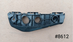 Guia Del Izq Toyota Corolla 2009-2013 #8612 5211602130 - comprar en línea