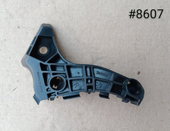 Guia Del Der Toyota Corolla 2005-2007 #8607 - PARTSFINDER AUTOPARTES