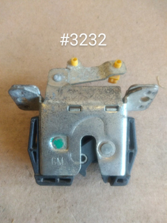 Chapa De Cajuela Chevrolet Corsa Hb 2003-2007 #3232