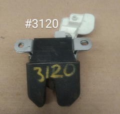 Chapa De Cajuela Vw Jetta A4 2000-2015 #3120 - comprar en línea