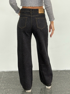 JEAN WIDE LEG NEGRO en internet