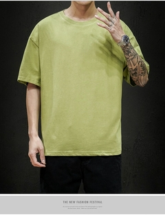 Camiseta Masculina Streetwear na internet