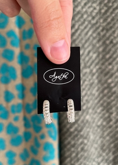 Aros Pertik en internet