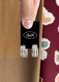 Aros Belle en internet