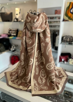 Pashmina Cardenal en internet