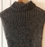 CHALECO CUELLO ALTO GRIS en internet