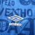Camisa-Grêmio-Edição-Especial-24-25-Torcedor-Umbro-Masculina-Azul-branco-branca-collab-killa-villa-torcida-canto-musica-camiseta-camisola-blusa-2024-2025-masculino-oficial-original-preto-preta-luis-soarez-eu-te-dou-a-vida-tricolor-vamos-campeao-venho-do-b