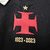 Camisa-Vasco-da-Gama-III-23-24-Torcedor-Kappa-Masculina-Preta-preto-masculino-3-2023-2024-camiseta-original-consciencia-negra-negro-gola-polo-branca-branco-oficial-camisola-100-anos-especial-payet-brasileirao-serie-a-caiu-gigante-da-colina-linda-nova-boni