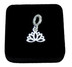 Berloque Flor de Lótus: Símbolo de Iluminação e Pureza - Prata 925