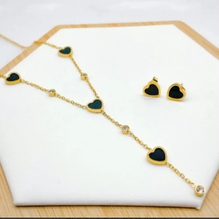 Conjunto Coração Resinado Dourado c/ Strass (Aço Inoxidável)