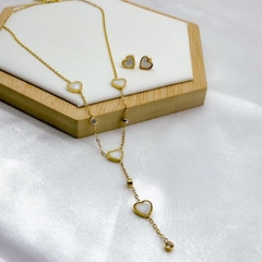 Conjunto Coração Resinado Dourado c/ Strass (Aço Inoxidável) - loja online