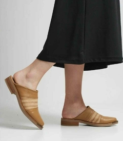 Zueco Pia Vitelli Olivia Beige - comprar online