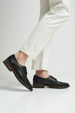 Zapato Pia Vitelli Osaka Negro