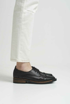 Zapato Pia Vitelli Osaka Negro - comprar online