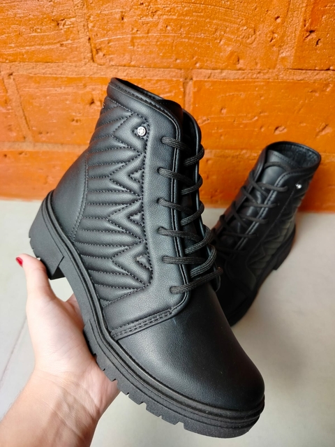 Bota Coturno Dakota Feminina Cadarço