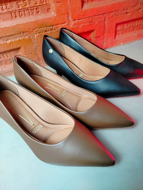 Scarpin salto baixo Vizzano