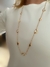 colar longo com detalhes em madrepérolas banhado a ouro 18 k - comprar online