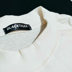 Camiseta Oversized Bear Blue Frente cor Off White na internet