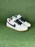 Nike SB Dunk Low “White Gum" na internet