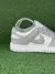 Imagem do Nike SB Dunk Low “Cinza e Branco”