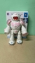 Robot de juguete color rosa con blanco