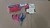 lote de 2 tijeras, una memoria usb de 8GB, plastilina y un borrador