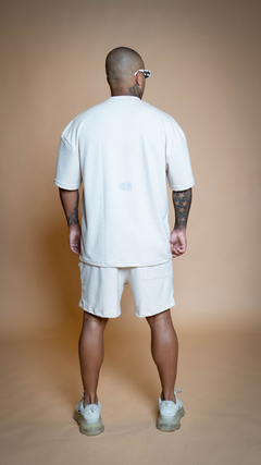 T-SHIRT OVER CREAM - comprar online