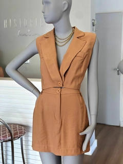 Conjunto Colete e Shortsaia